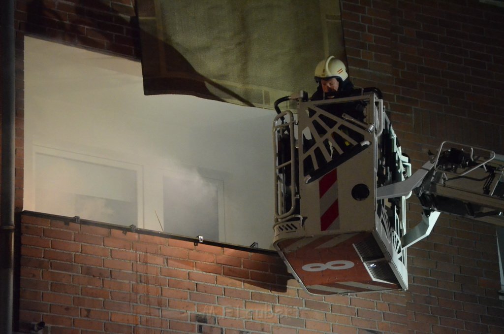 Feuer 1 Balkon Koeln Vingst Miltenbergerstr P5516.JPG - Miklos Laubert